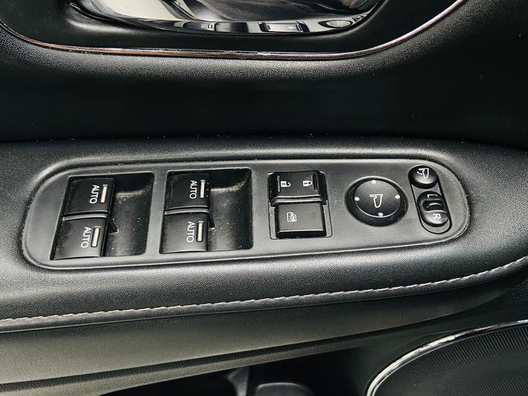 Honda HR-V EXL 1.8 Flexone 16V 5p Aut.