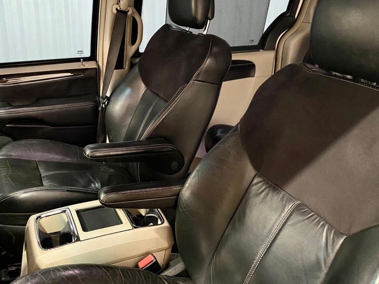 Chrysler TOWN & COUNTRY Limited 3.8 /3.6 V6 Aut.