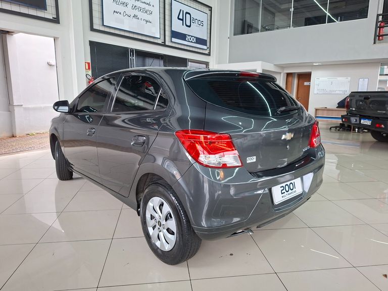 Chevrolet ONIX HATCH LT 1.0 8V FlexPower 5p Mec.