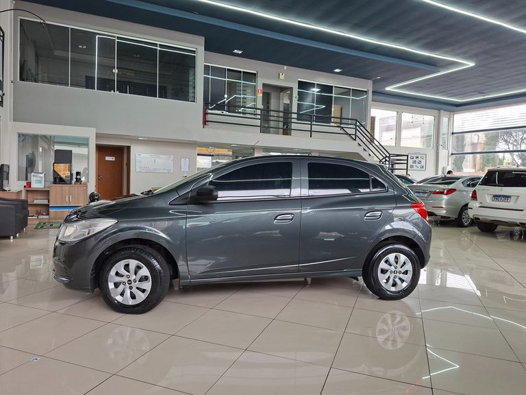 Chevrolet ONIX HATCH LT 1.0 8V FlexPower 5p Mec.