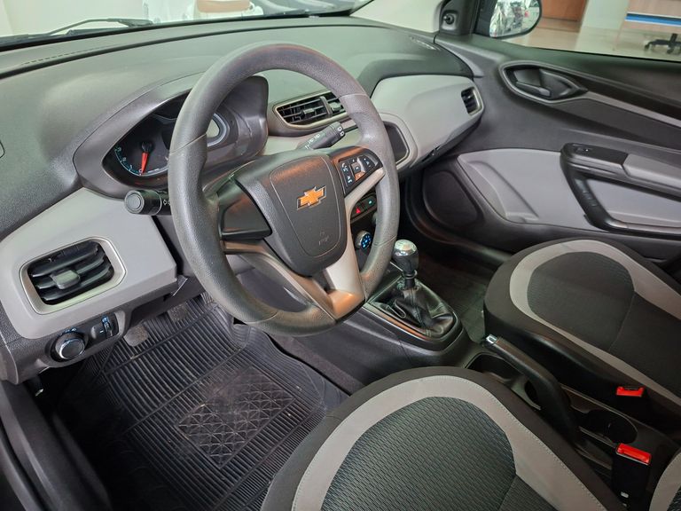 Chevrolet ONIX HATCH LT 1.0 8V FlexPower 5p Mec.