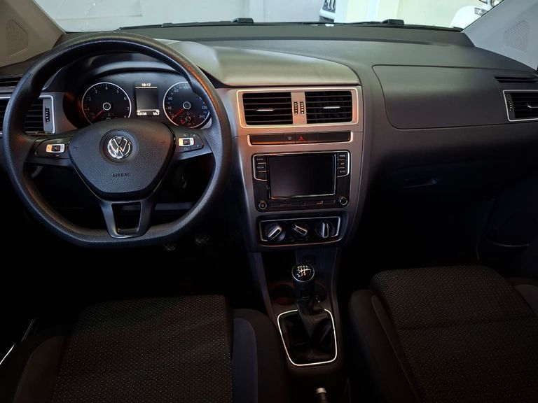 VolksWagen Fox Connect 1.6 Flex 8V 5p