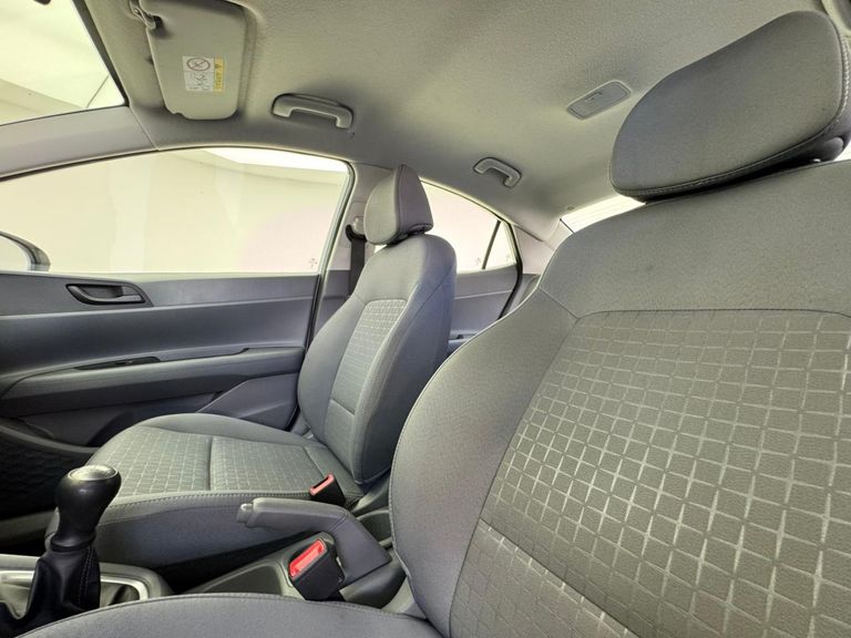 Hyundai HB20S Comfort Plus 1.0 Flex 12V Mec.