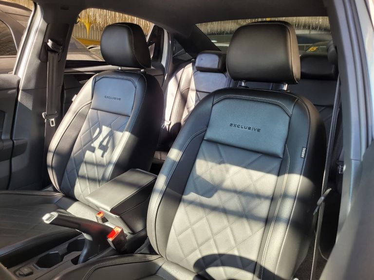 VolksWagen VIRTUS Exclusive 250TSI 1.4 Flex 16V Aut