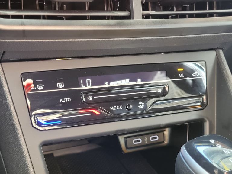 VolksWagen VIRTUS Exclusive 250TSI 1.4 Flex 16V Aut