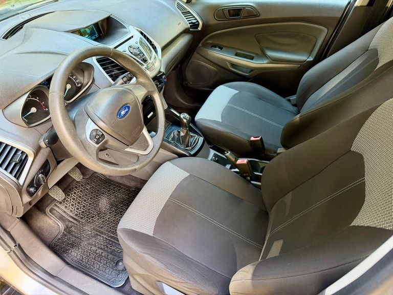 Ford EcoSport SE 1.6 16V Flex 5p Mec.