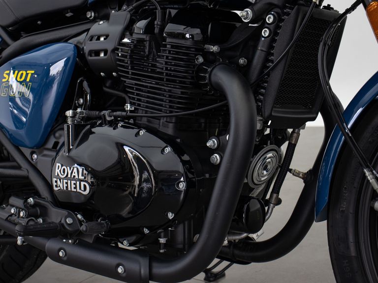 Royal Enfield Shotgun 650 Base