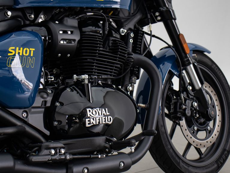Royal Enfield Shotgun 650 Base