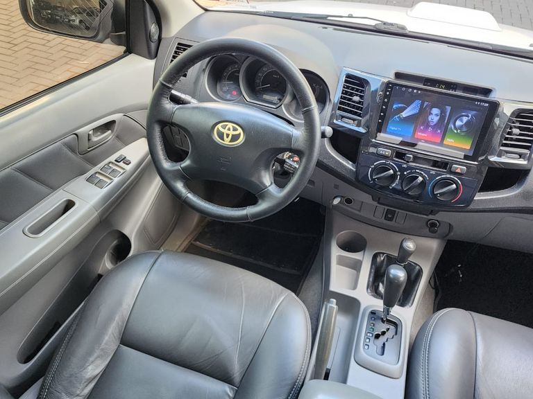 Toyota Hilux CD SRV D4-D 4x4 3.0 TDI Diesel Aut