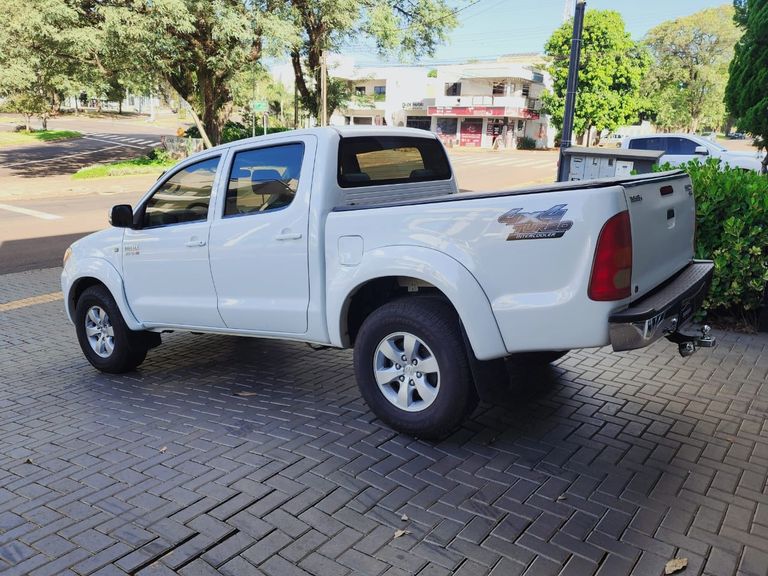 Toyota Hilux CD SRV D4-D 4x4 3.0 TDI Diesel Aut