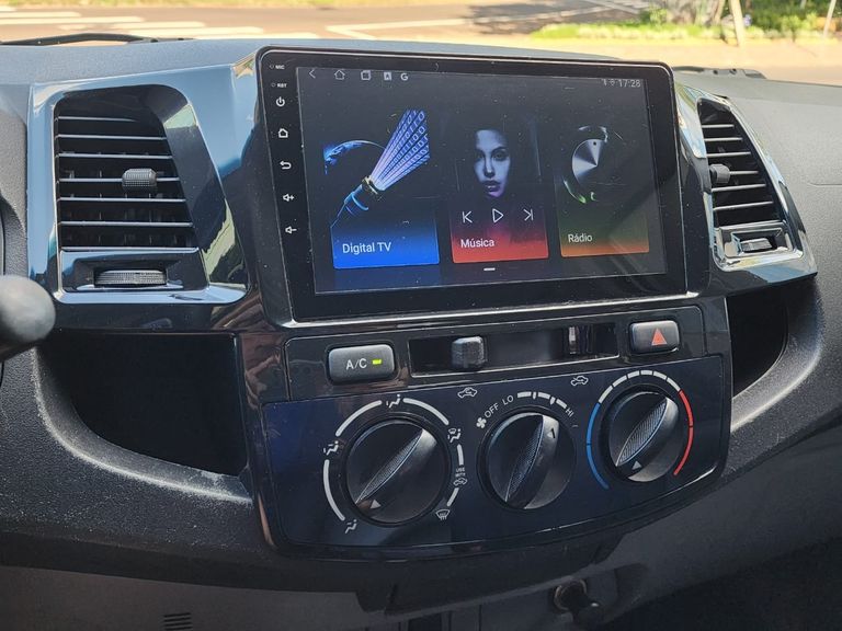 Toyota Hilux CD SRV D4-D 4x4 3.0 TDI Diesel Aut