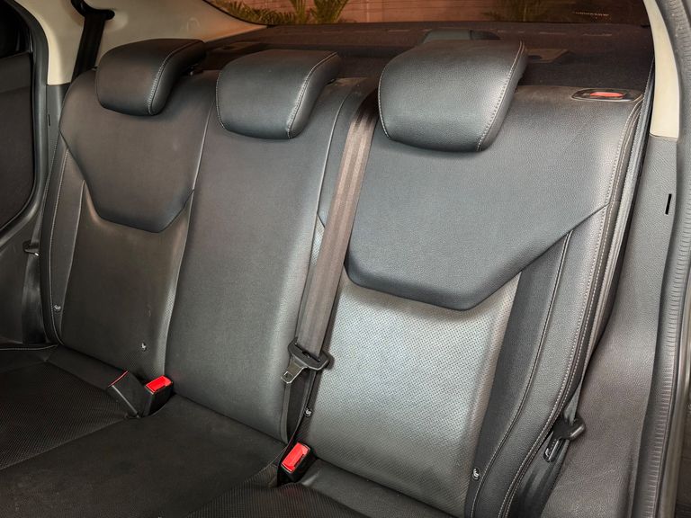 Ford Ka 1.5 Sedan TITANIUM 12V Flex 4p Aut.