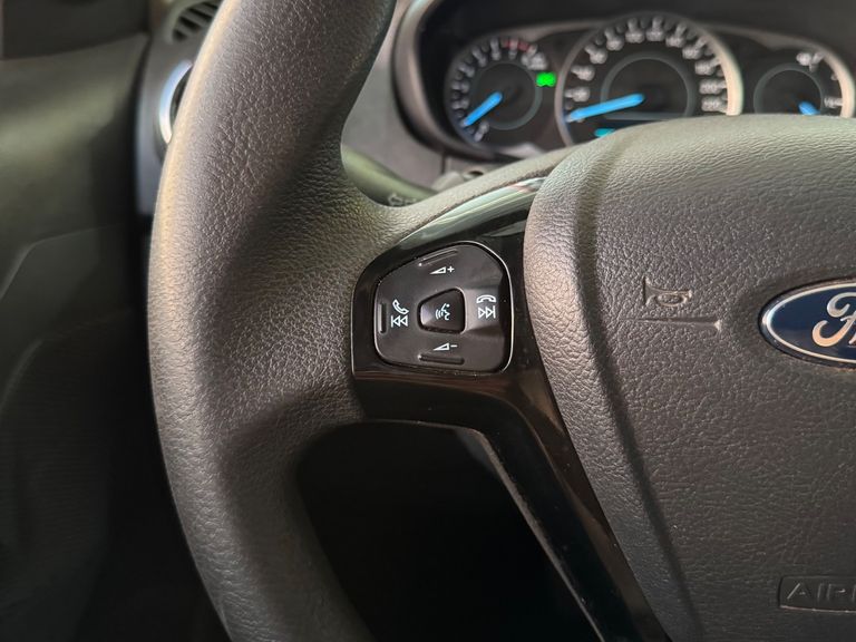 Ford Ka 1.5 Sedan TITANIUM 12V Flex 4p Aut.