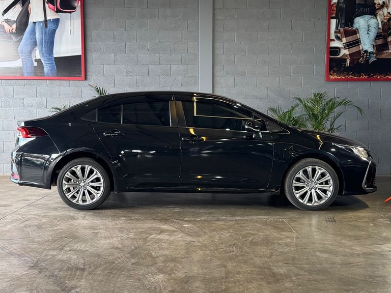 Toyota Corolla XEi 2.0 Flex 16V Aut.