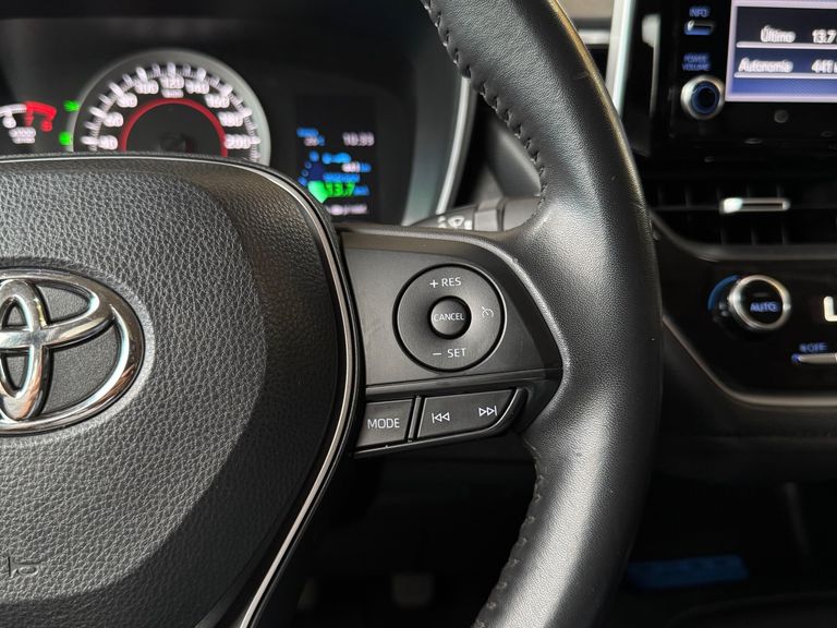 Toyota Corolla XEi 2.0 Flex 16V Aut.