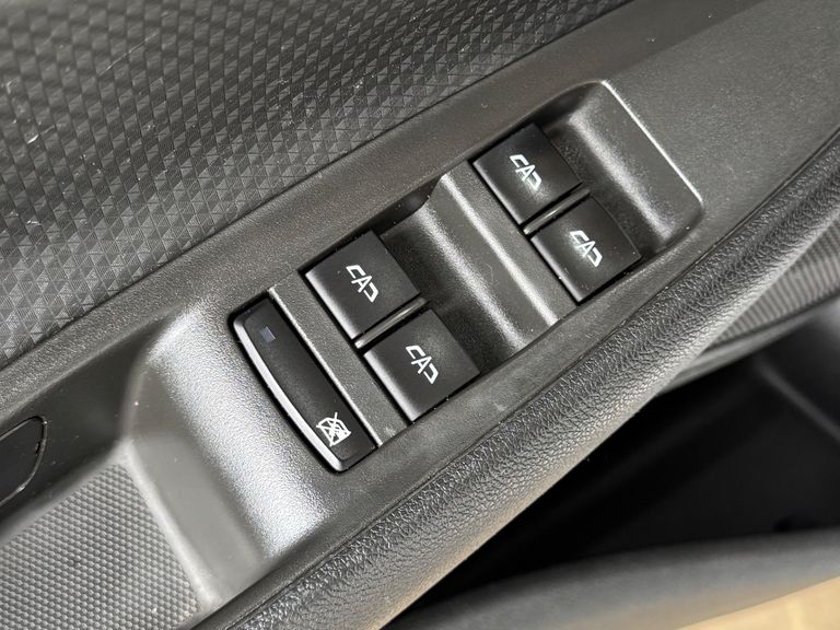 Chevrolet ONIX HATCH 1.0 12V Flex 5p Mec.