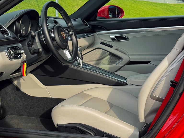 Porsche CAYMAN STYLE