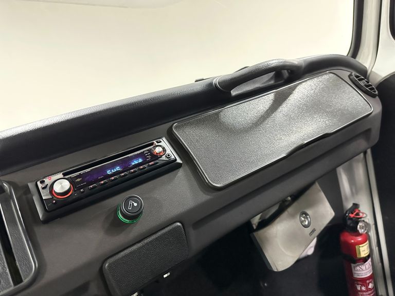 VolksWagen Kombi Escolar/50 anos 1.4 Mi Total Flex