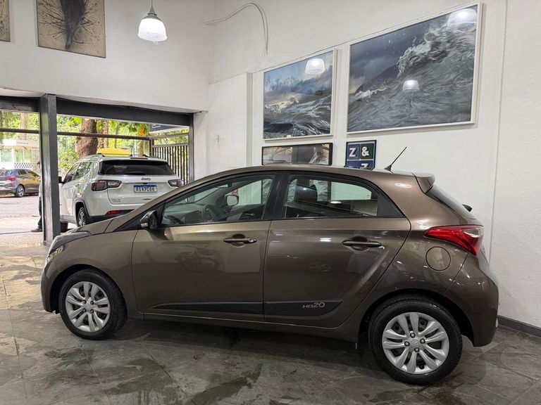 Hyundai HB20 C.Style/C.Plus 1.6 Flex 16V Aut.