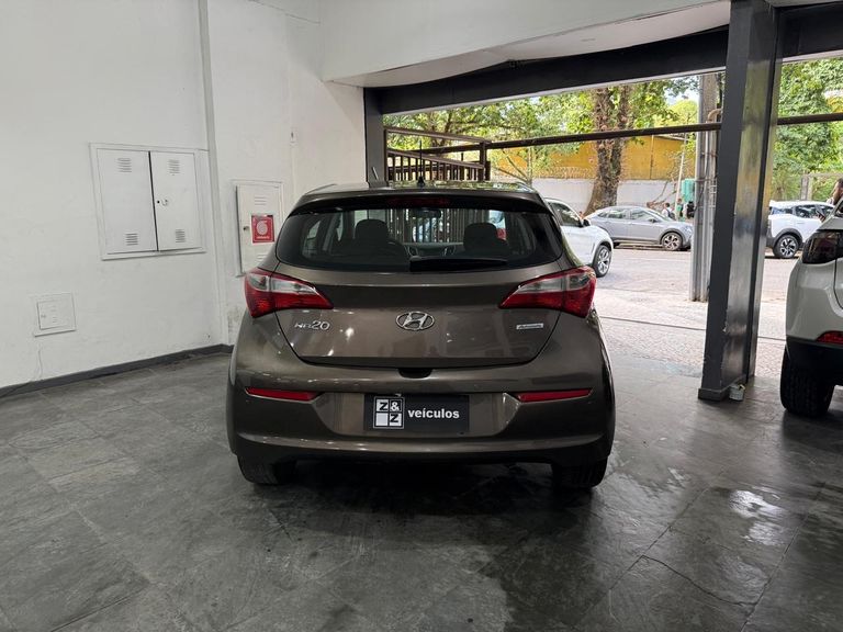 Hyundai HB20 C.Style/C.Plus 1.6 Flex 16V Aut.