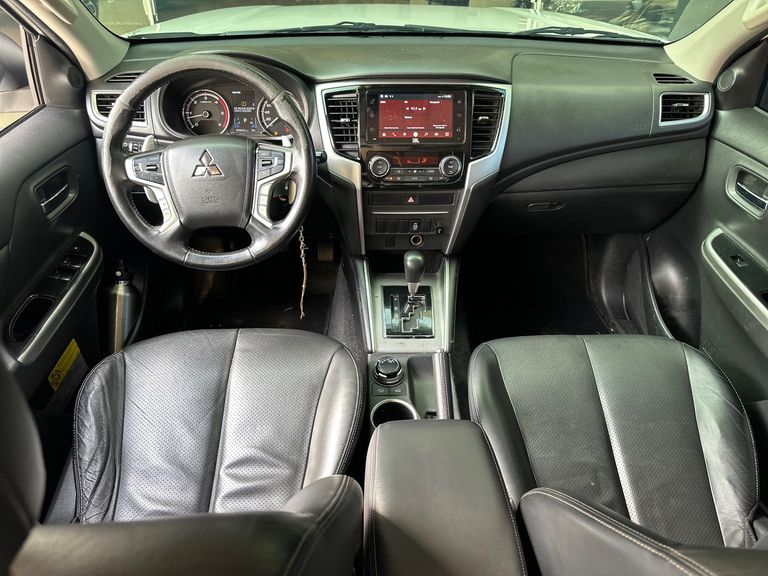 Mitsubishi L200 Triton Sport HPE 2.4 CD Diesel Aut.