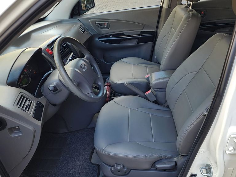 Hyundai Tucson 2.0 16V Flex Aut.