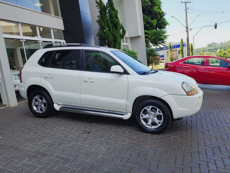 Hyundai Tucson 2.0 16V Flex Aut.