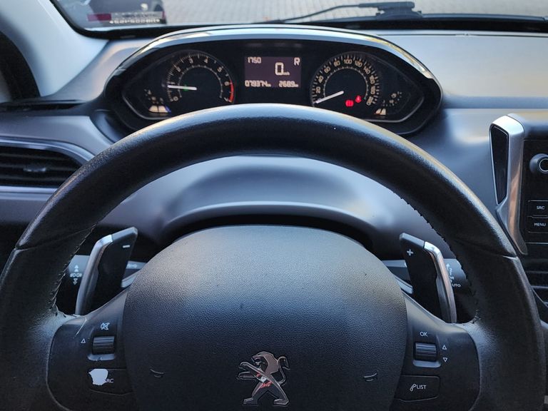 Peugeot 208 Griffe 1.6 Flex 16V 5p Aut.