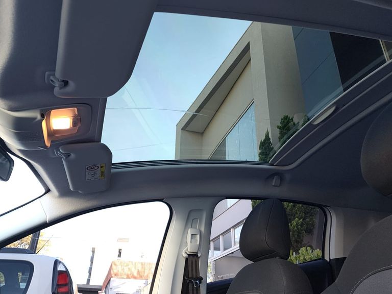 Peugeot 208 Griffe 1.6 Flex 16V 5p Aut.