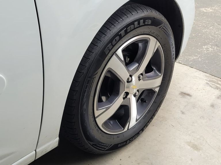 Chevrolet ONIX HATCH LTZ 1.4 8V FlexPower 5p Mec.