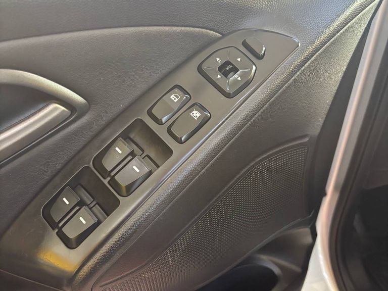 Hyundai ix35 GLS 2.0 16V 2WD Flex Aut.