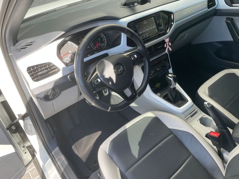 VolksWagen T-Cross Hig. 250 TSI 1.4 Flex 16V 5p Aut