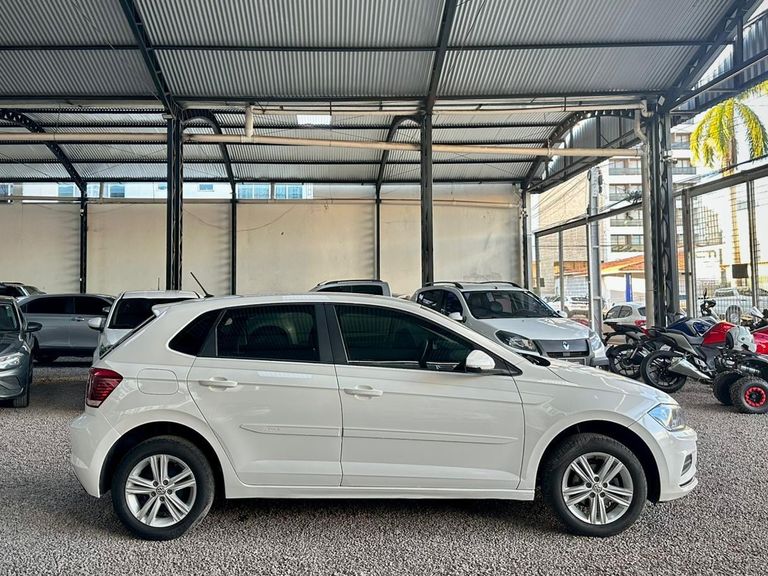 VolksWagen Polo 1.6 MSI Flex 16V 5p