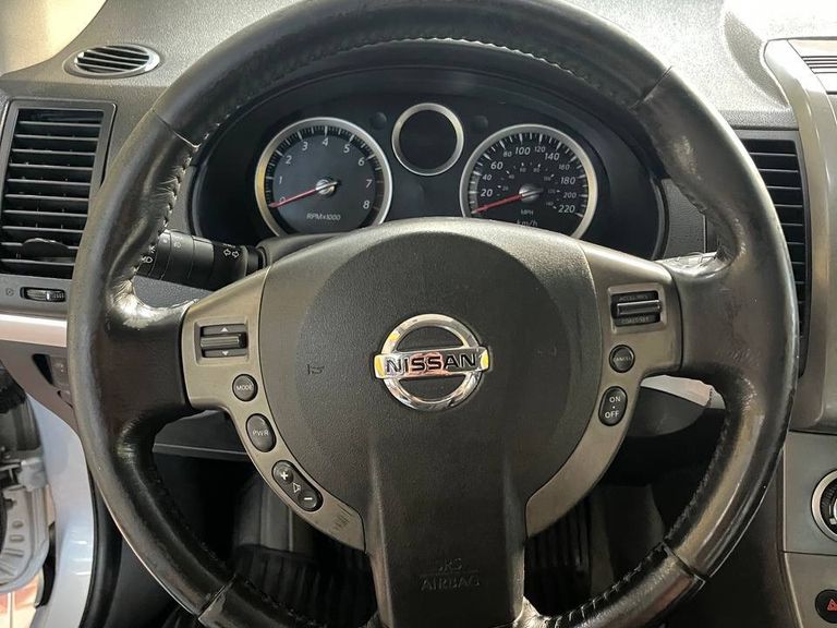 Nissan Sentra 2.0/ 2.0 Flex Fuel 16V Aut.