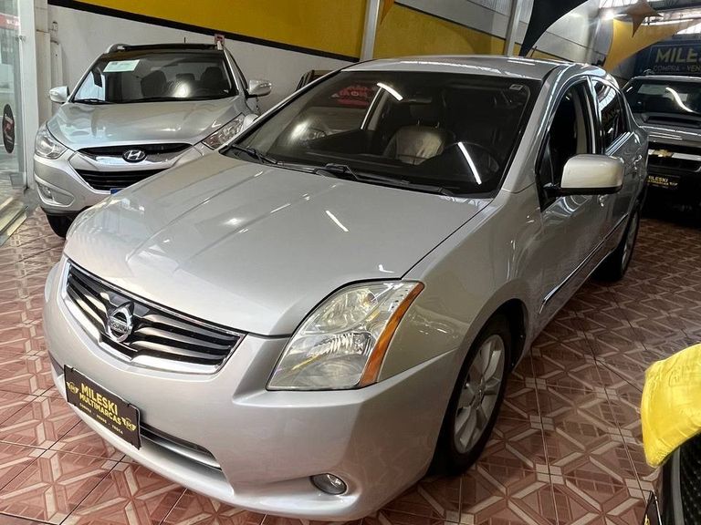 Nissan Sentra 2.0/ 2.0 Flex Fuel 16V Aut.