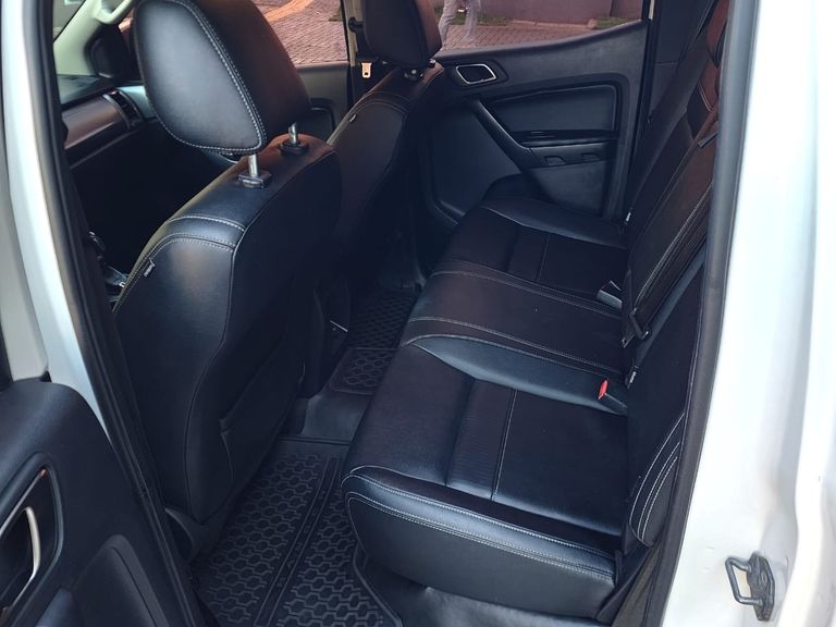 Ford Ranger Limited 3.2 4x4 CD Diesel Aut.