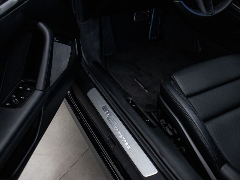 Porsche 911 Carrera Coupe 3.0 (991/992)