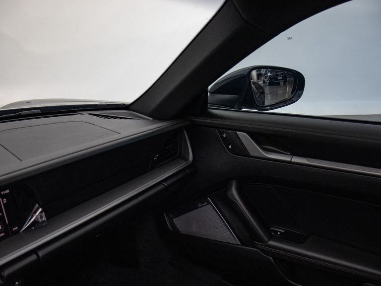 Porsche 911 Carrera Coupe 3.0 (991/992)