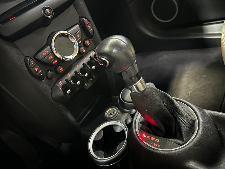 Mini COOPER 1.6 Aut.