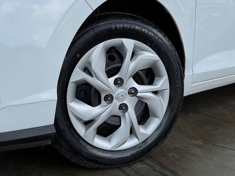 Hyundai HB20S Comfort 1.0  Flex 12V Mec.