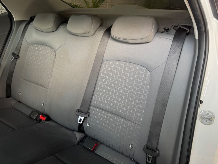 Hyundai HB20S Comfort 1.0  Flex 12V Mec.