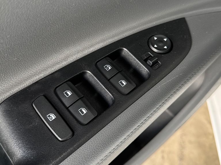 Hyundai HB20S Comfort 1.0  Flex 12V Mec.