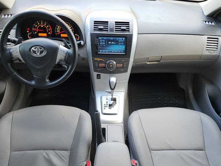 Toyota Corolla XEi 2.0 Flex 16V Aut.