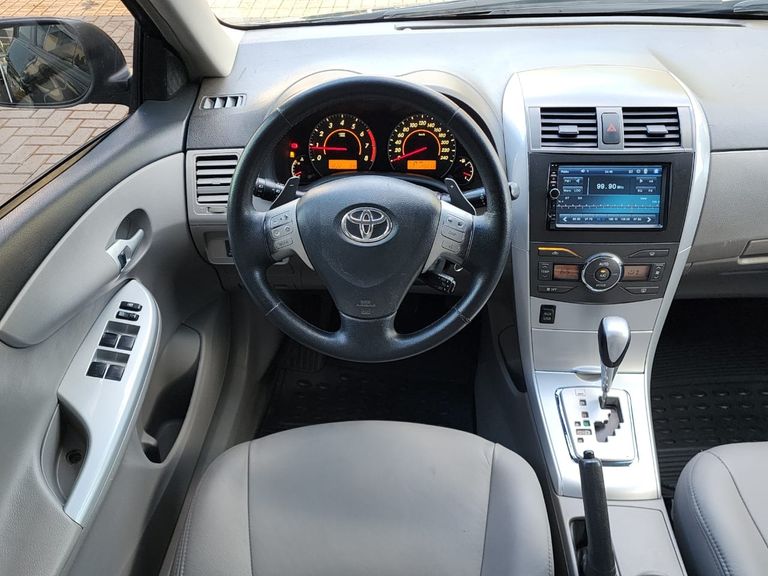 Toyota Corolla XEi 2.0 Flex 16V Aut.