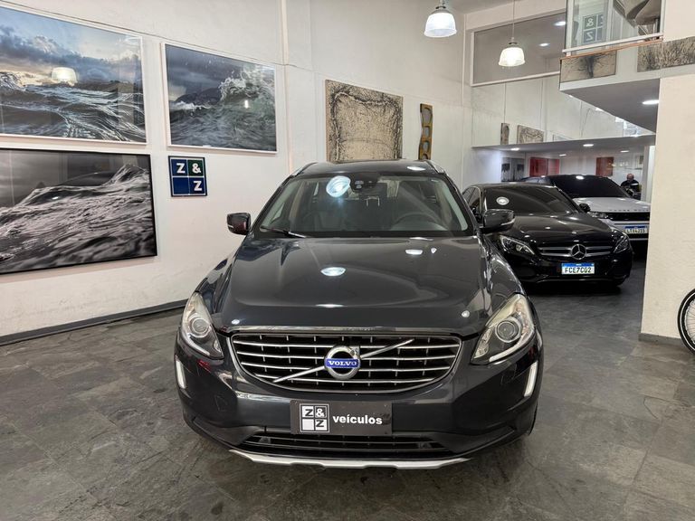 Volvo XC 60 T-5 MOMENTUM 2.0 245cv FWD 5p