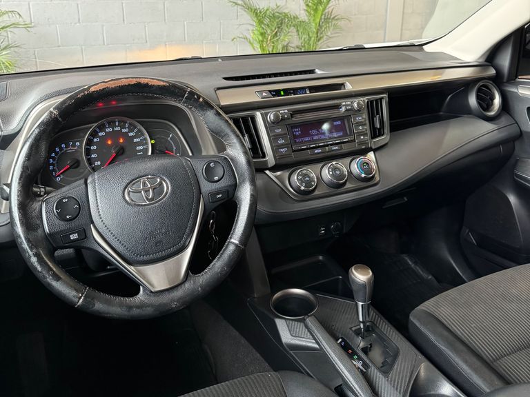 Toyota RAV4 2.0 4x2 16V Aut.