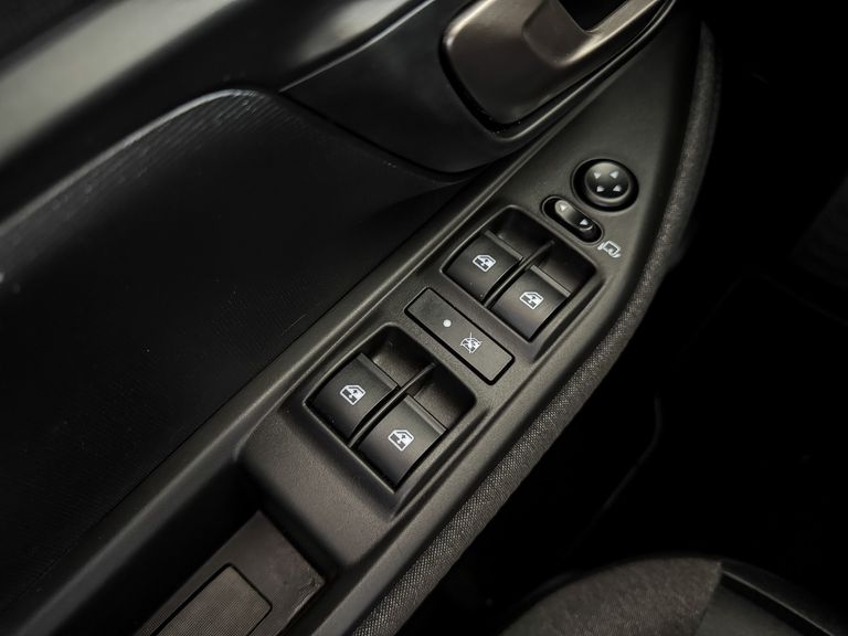 Fiat Strada Volcano 1.3 Flex 8V CD