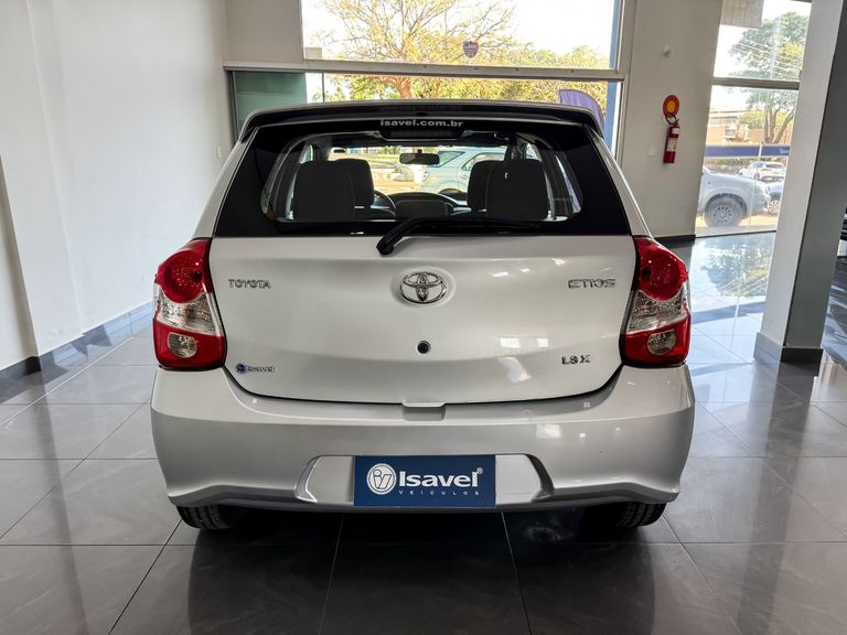 Toyota ETIOS X 1.3 Flex 16V 5p Mec.