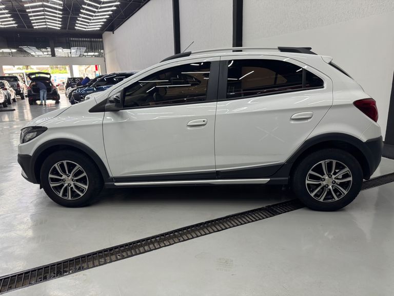 Chevrolet ONIX HATCH ACTIV 1.4 8V Flex 5P Aut.