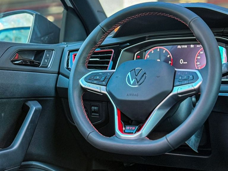 VolksWagen Nivus GTS 1.4 250 TSI Flex Aut.